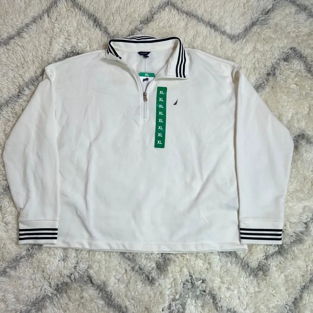 Nautica white sweater with Dark Blue Accents